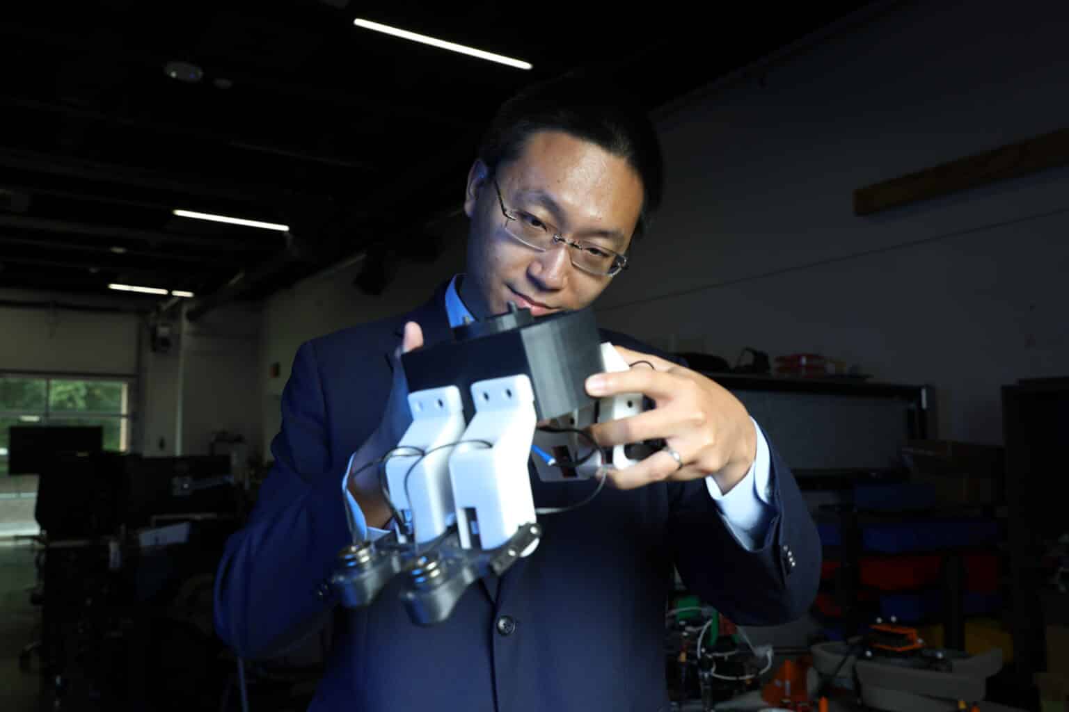 Boyuan Chen Named to ASME Mechanical Engineering Magazine Watch List